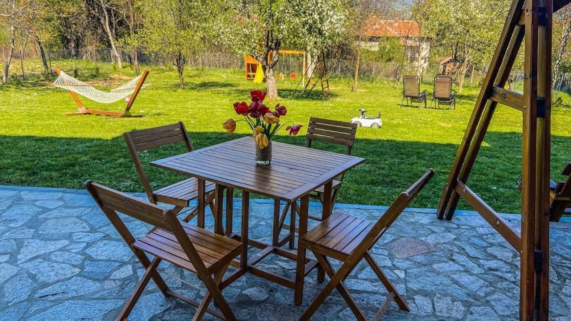 Guest House Au Nature Golyama Zhelyazna Ngoại thất bức ảnh